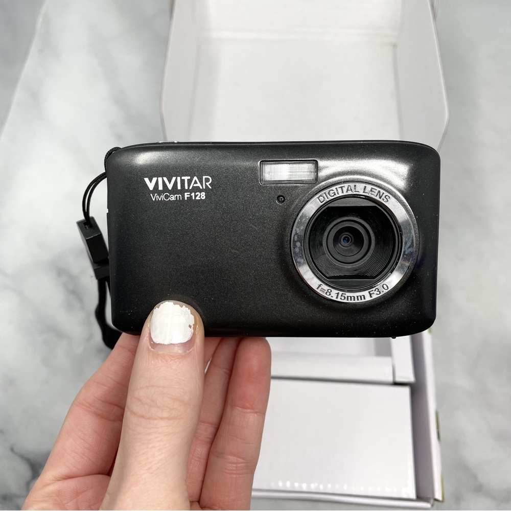 🔥NEW Open Box Vivitar Snap Away 14 Megapixel Digital Camera
